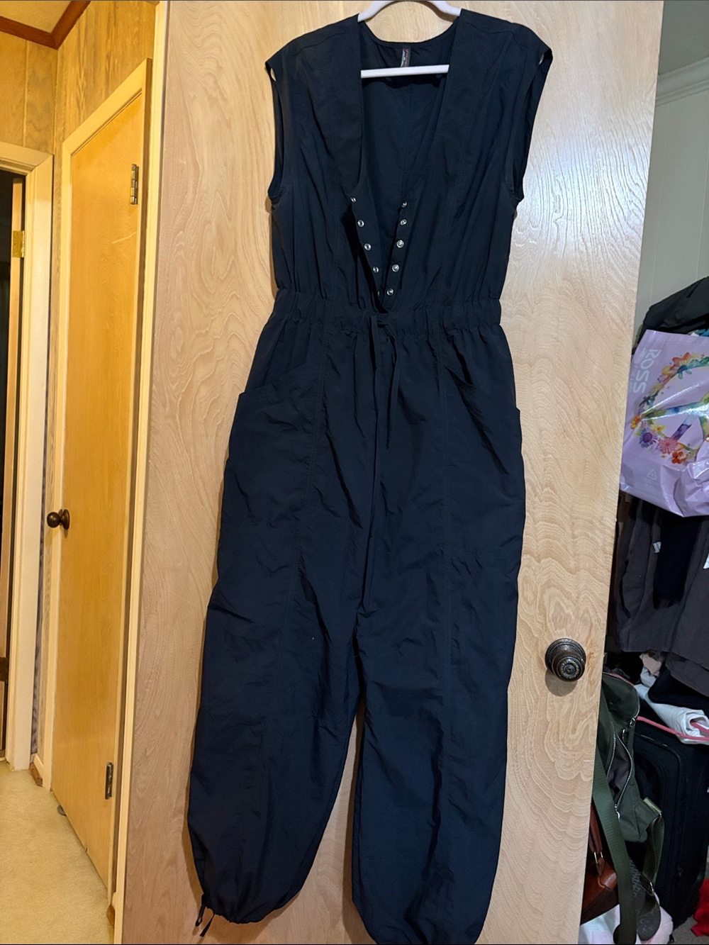 FP Movement by Free People Black Sleeveless V-Neck Snap Jumpsuit nylon